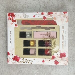 Tahari Manicure Essential Kit